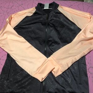 Adidas zippered jacket - size Medium